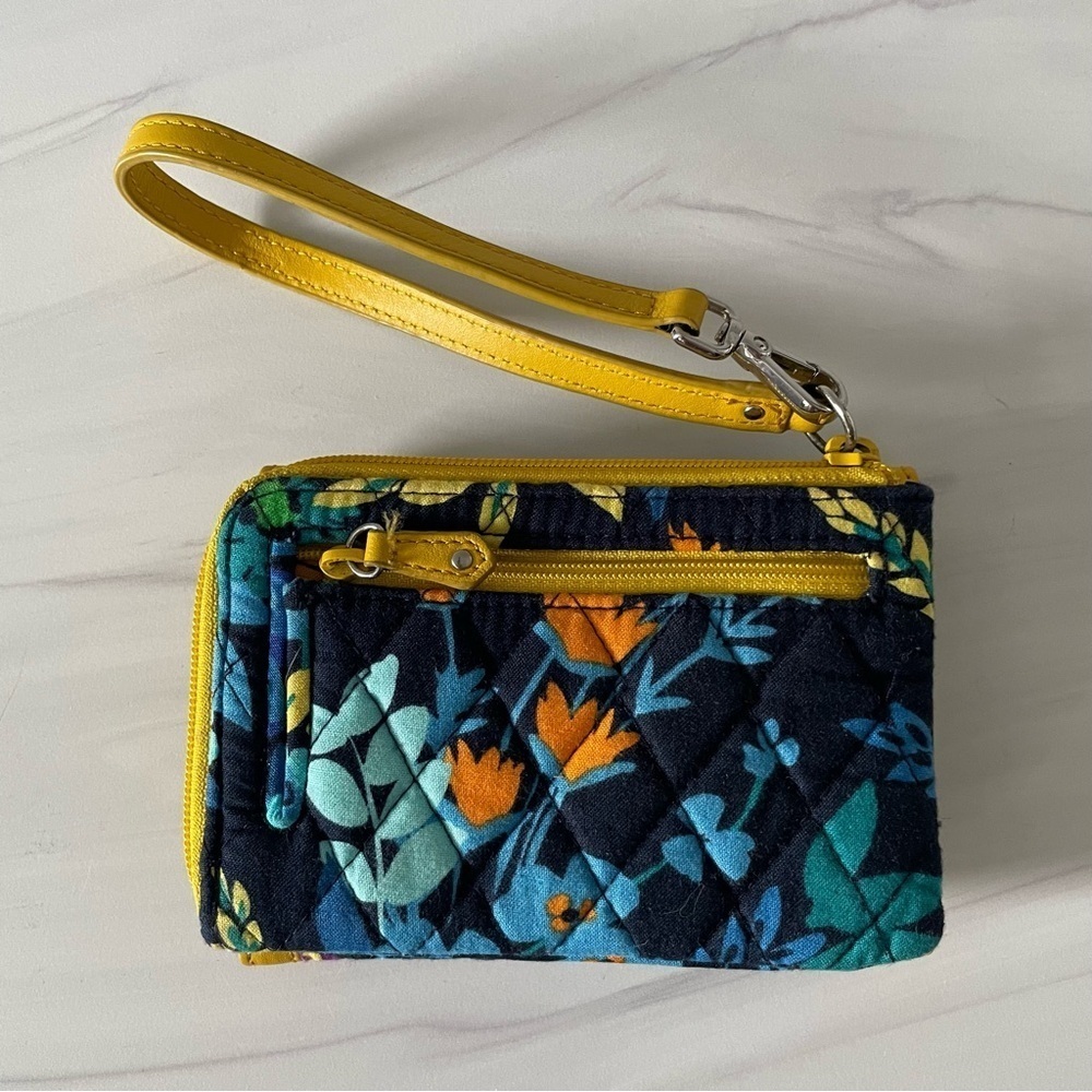 Vera Bradley Anniversary Wristlet- Midnight Blues - Picture 4 of 7